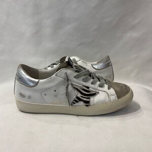 Golden Goose Sneakers